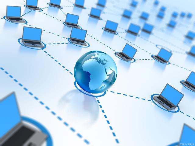 信息技術(shù)驅(qū)動下的電子政務(wù) 現(xiàn)代政府服務(wù)與管理的新引擎